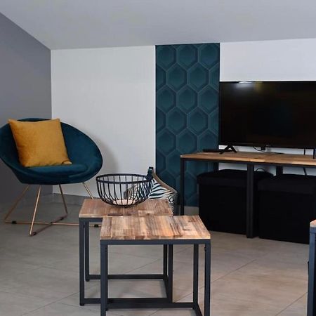 Le Spacieux Cosy - 4 Personnes - Geneve Cranves-Sales Kültér fotó